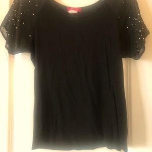 🔴6 for $12🔴Womans Top!